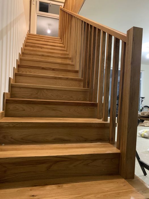 Scari lemn la comanda