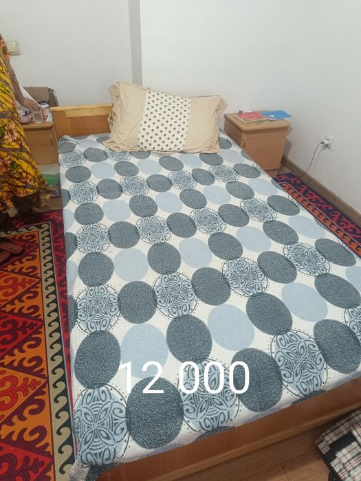 Продам кровать полуторка