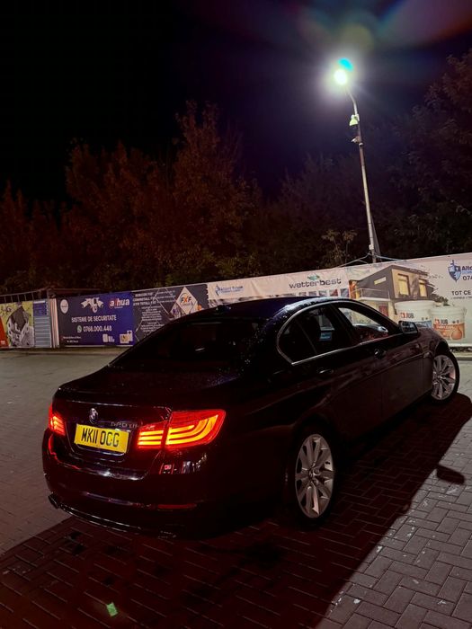Vand bmw f10 2011 automat padele in stare perfecta acte valabile