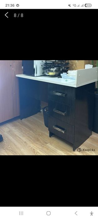 Продаётся мебель б/у для салона красоты