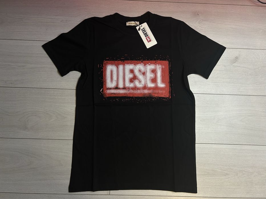 Tricou diesel black