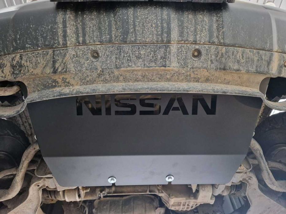 Scut metalic radiator Nissan Navara 2005 -2016
