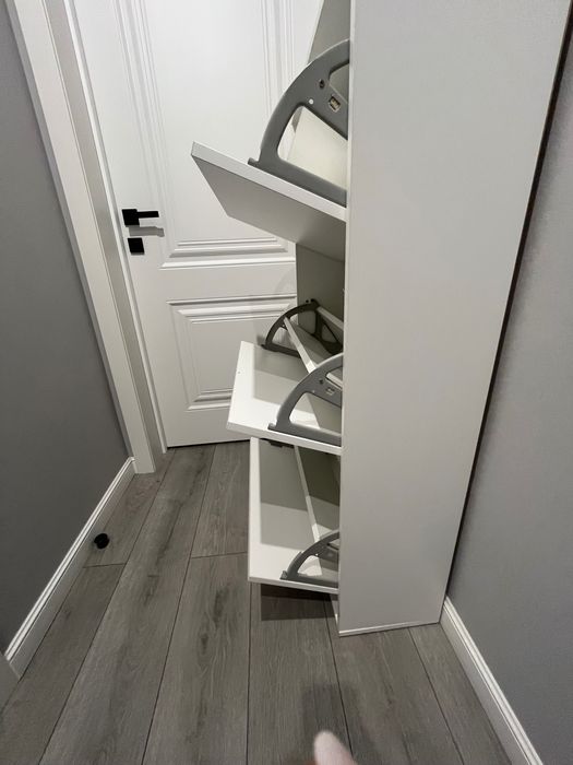 Продам шкафчик для обуви