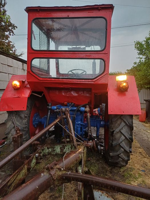 Vănd tractor u650