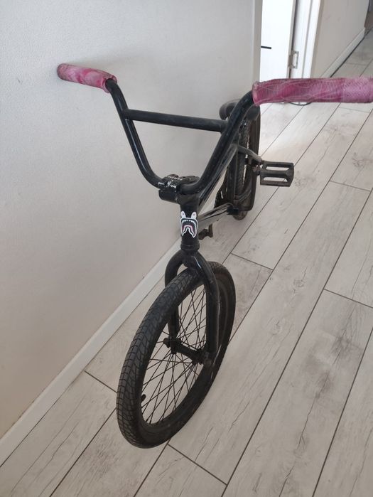 Продам велосипед bmx haro