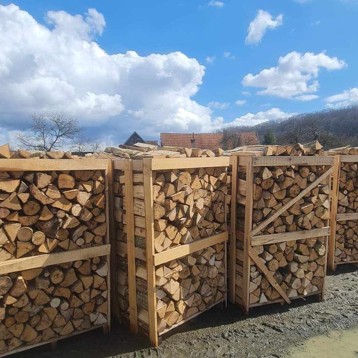 Lemne de foc tăiate crăpate din esența tare CER FAG CARPEN