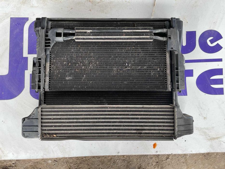 Пачка радиатори и перка BMW E83 2.0d