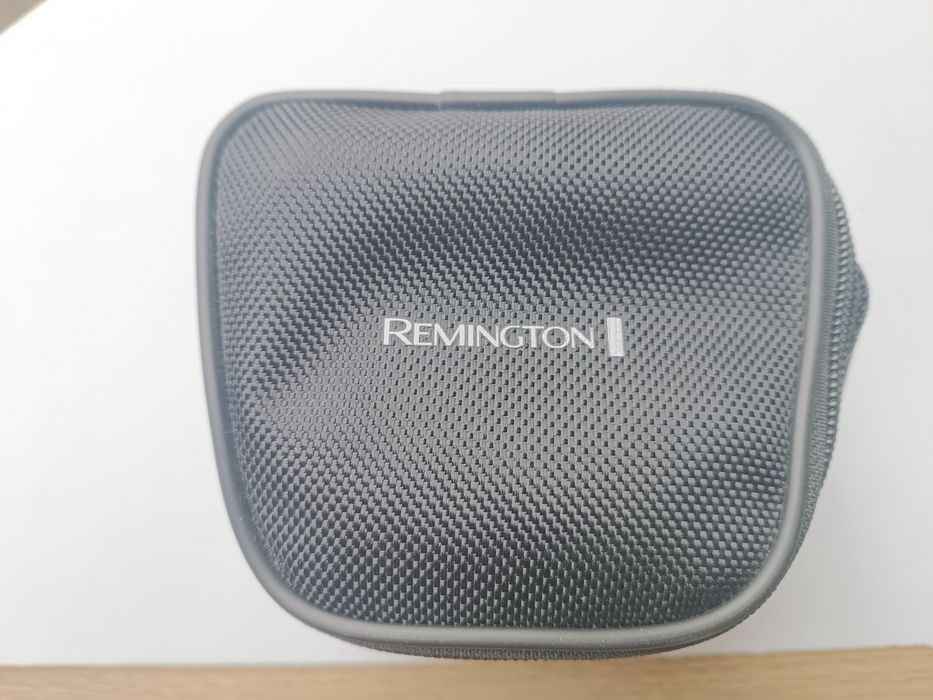 Самобръсначка за глава и брада,,Remington RX5XR1500 Ultimate series