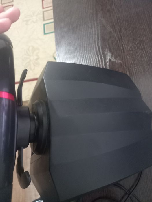 Продам игровой руль