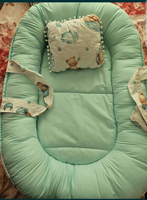 Бебешко гнездо с възглавничка