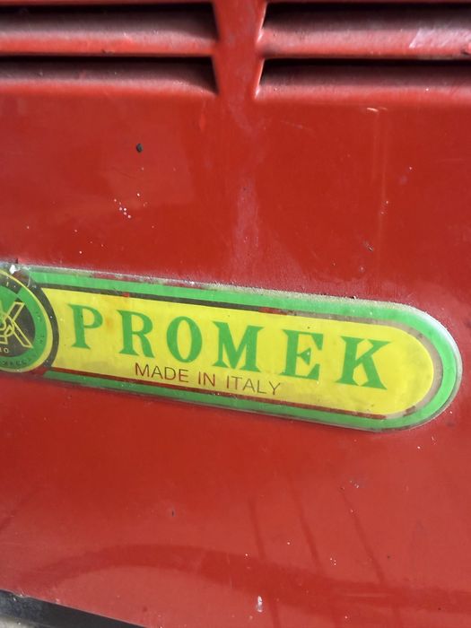 Машина за скрежина