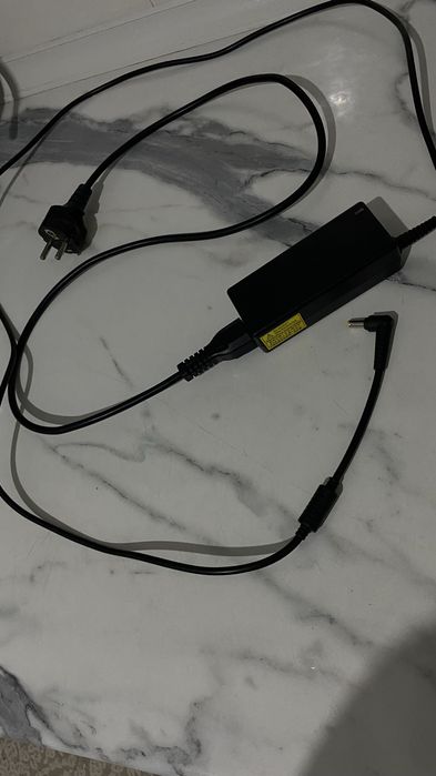 Acer 2009 ноутбук Б/у