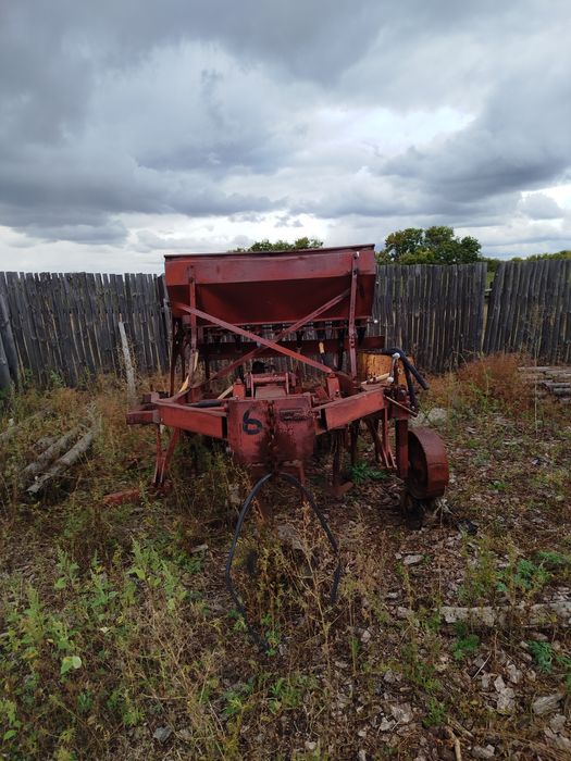 Продам сеялки сзс 2.1