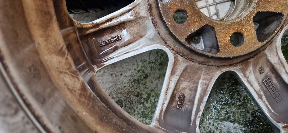 Алуминиеви джанти с гуми 15"