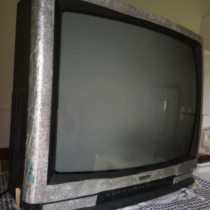 Оригинални телевизори Samsung и Funai!!