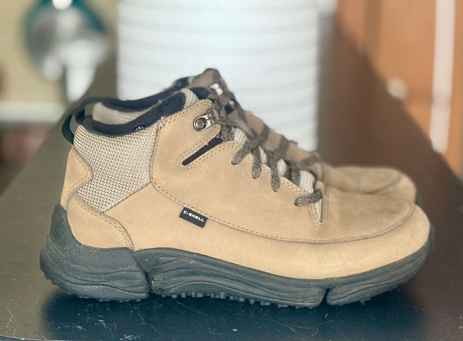 Туристически обувки CLARKS GORE TEX