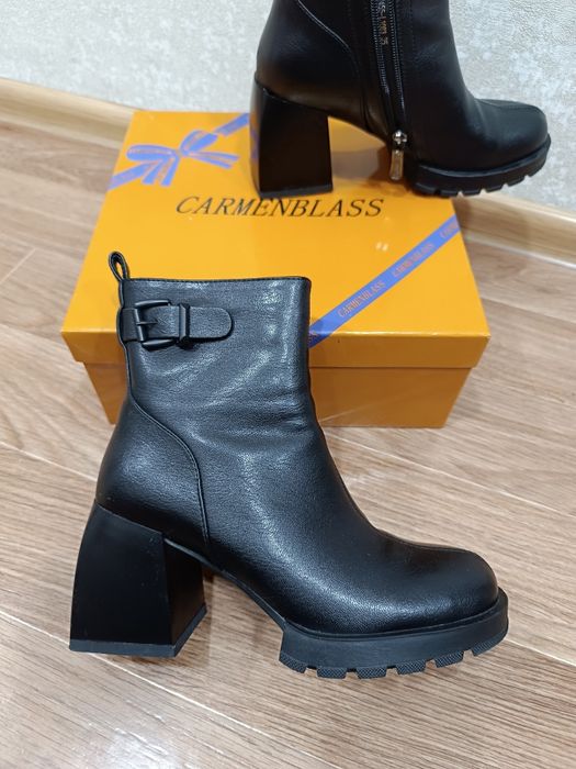 Женская кожаная обувь р36