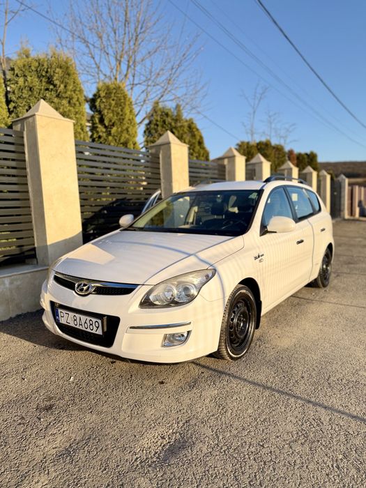 Vand/schimb Hyundai i30 Cw blue drive 2010 1.4 star stop navigatie