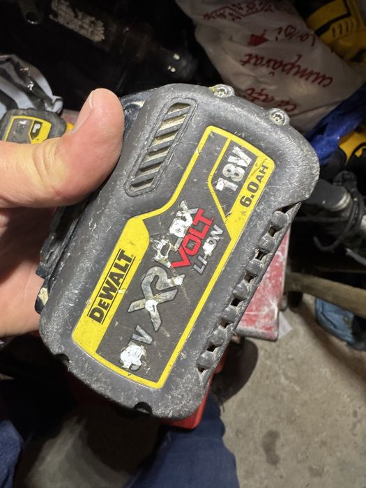Baterii dewalt 18-54v de 6si 9ah
