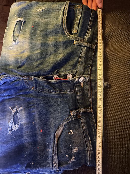 Blugi Dsquared2 marime M (50) barbati