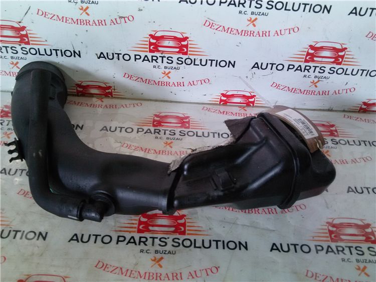 Tubulatura admisie 2.0 D renault grand scenic an fabr. 2009