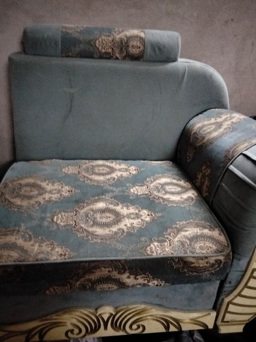 Диван сатылады улкен