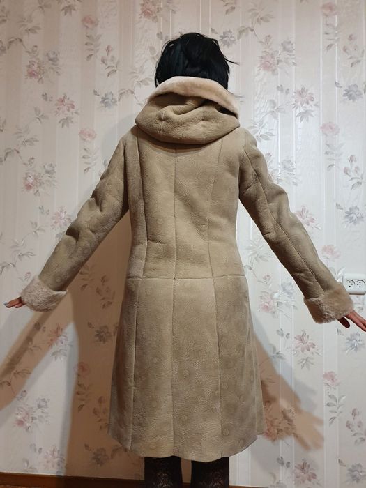 Продам дубленку 46-48р.