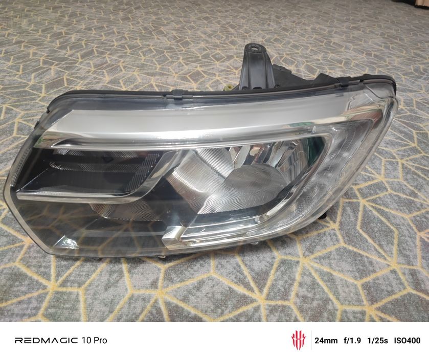 Фара левая рено Логан степвей