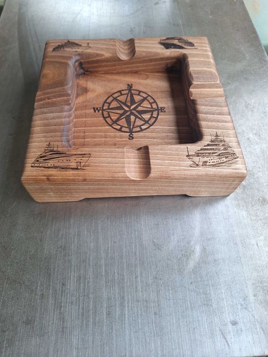 Дървен пепелник за пури