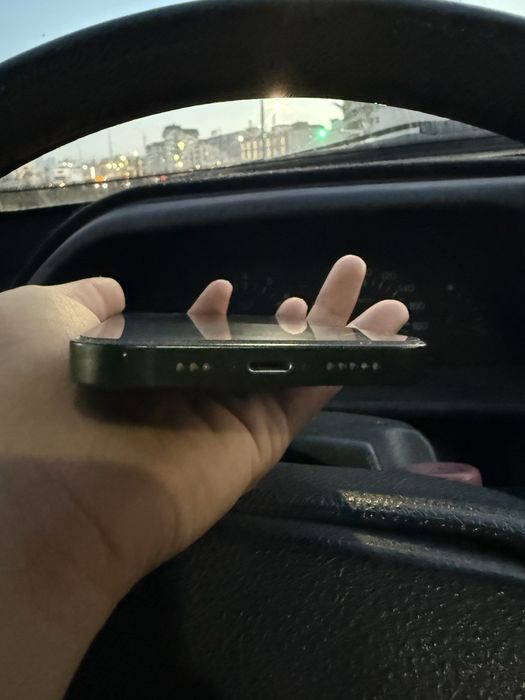 iPhone 13,128GB Идеал сост