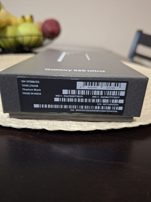 Samsung galaxy S25 Ultra titanium