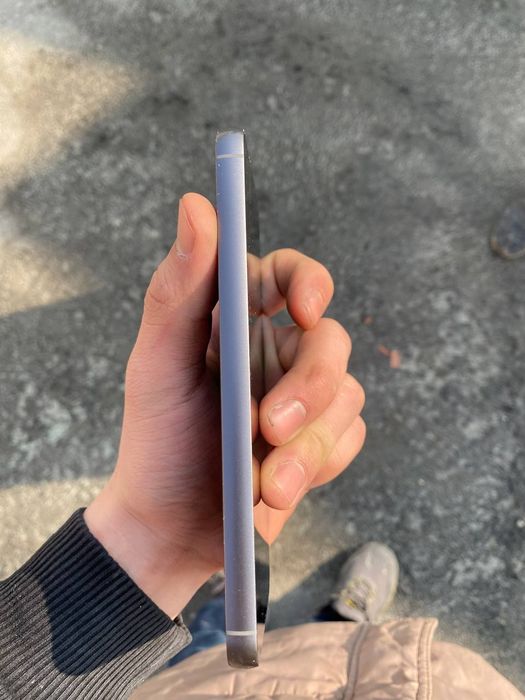 Samsung s23 fe сотилади