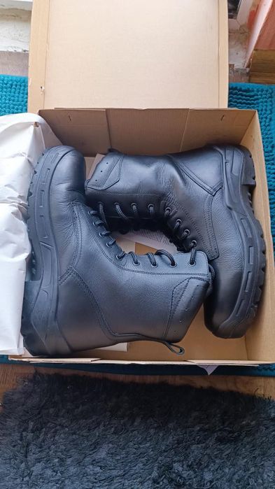 Мъжки кожени кубинки 43 номер.