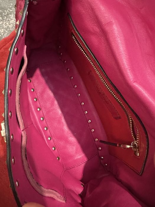 Оригинална  Valentino Garavani Spike Bag Rockstud Medium  от PAP