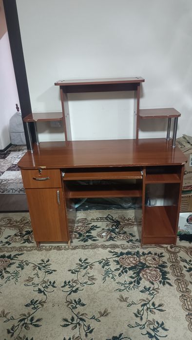 Для компьютерный стол