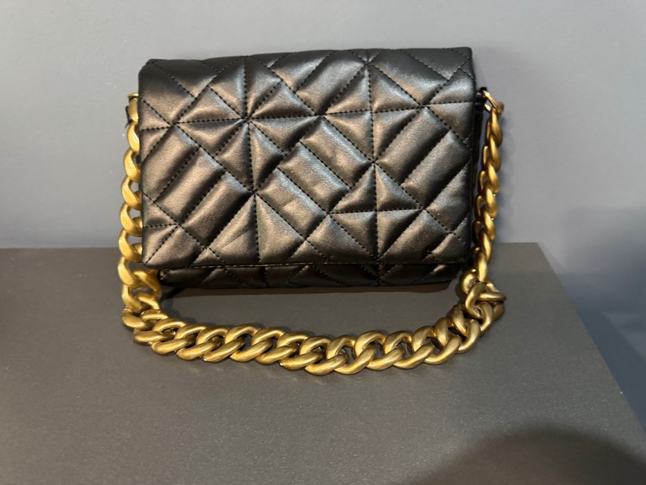 Чанта - носена броени пъти