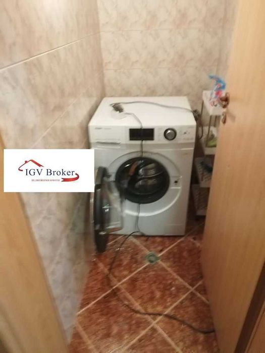 Тристаен апартамент в Центъра