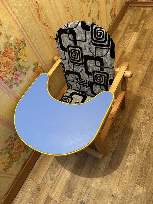 Детский кормящий стулья