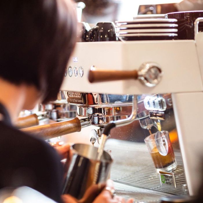 Masina de cafea espressor profesional multiboiler marzocco simonelli