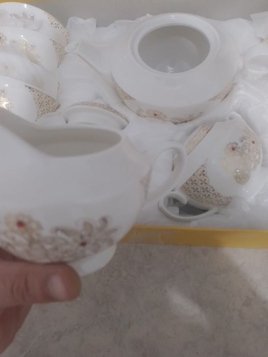 Продам чайный сервиз VALENTINA