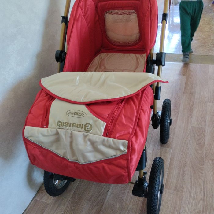 Коляска. продам.