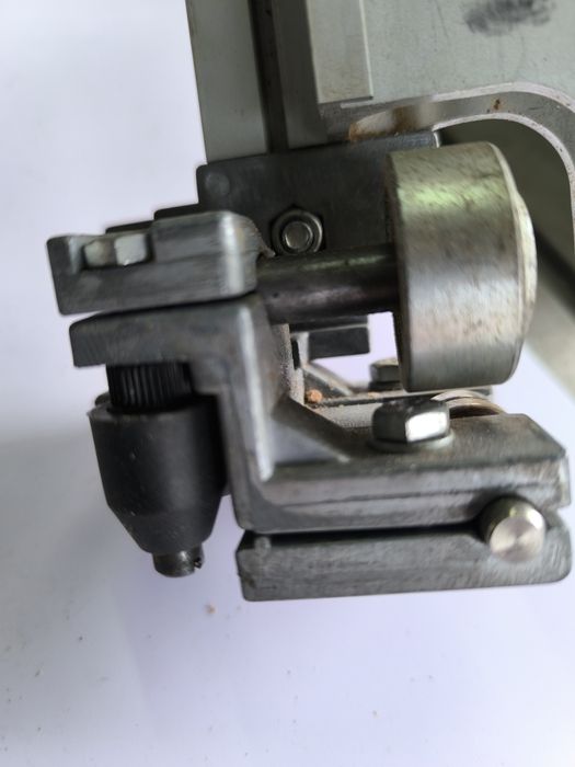 Водеща шина за банциг Електра Бекум BAS 316 G