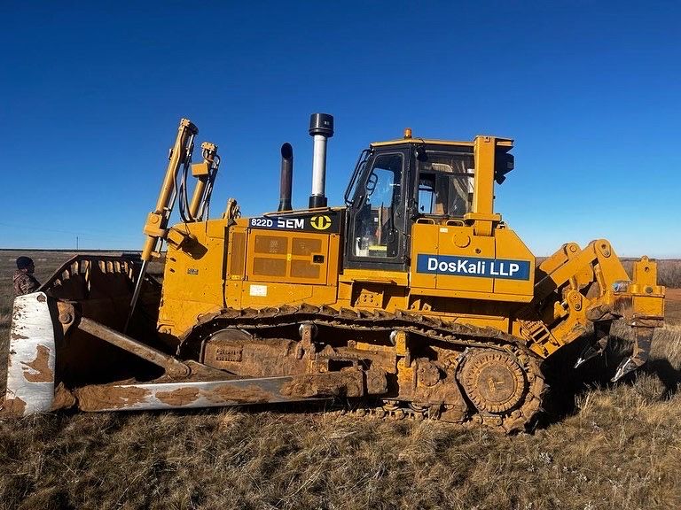 Бульдозер SEM (Caterpillar D7R)