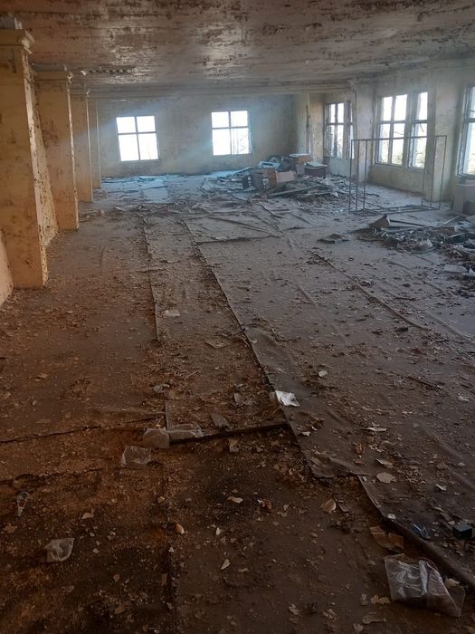 Дава се под наем Промишлена сграда в Стара Загора, Аязмото - 400 кв.м за 153000 € - Снимка #2