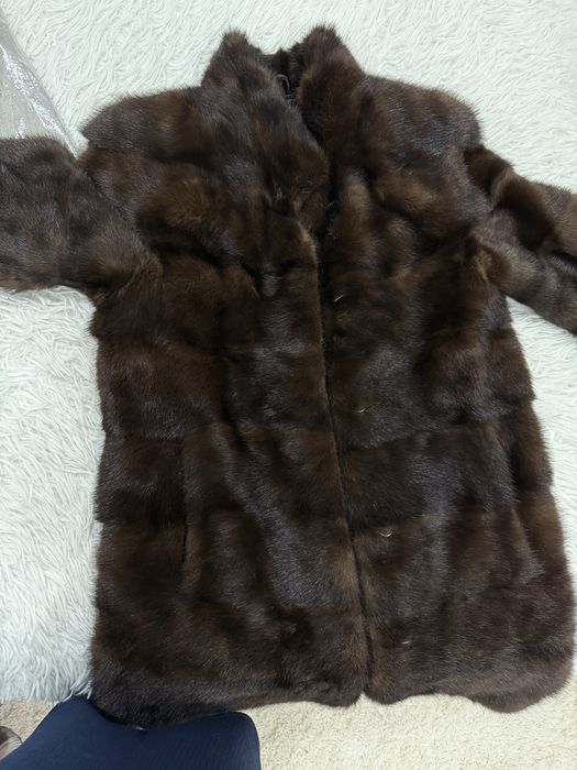Шуба норковая коричнева