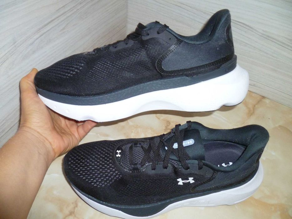 Under Armour маратонки №44