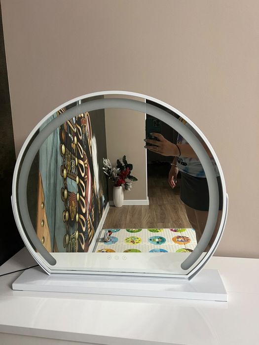 Oglinda make-up cu led