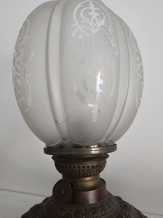 Lampa Hugo Sneider
