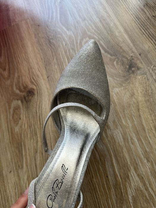 Дамски обувки на ток