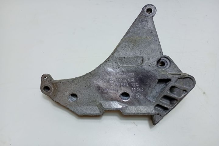 Suport motor 03L199207 Skoda Octavia a 2-a generatie seria